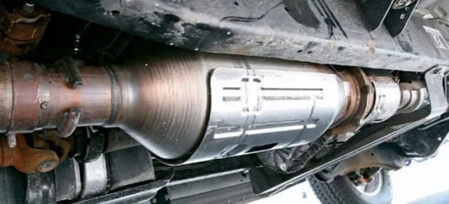 Suzuki SX4 1.6 DDIS - Czy ma DPF? Problemy i konsekwencje użytkowania Suzuki SX4 1.6 DDIS - Czy ma DPF? Problemy i konsekwencje użytkowania