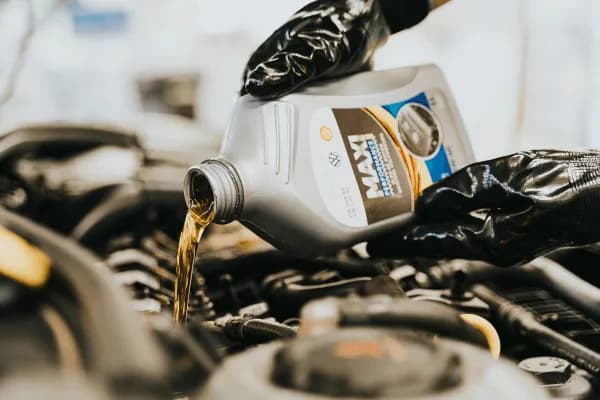 Motul Lublin – najlepszy sklep i serwis olejowy w Twoim mieście Motul Lublin – najlepszy sklep i serwis olejowy w Twoim mieście