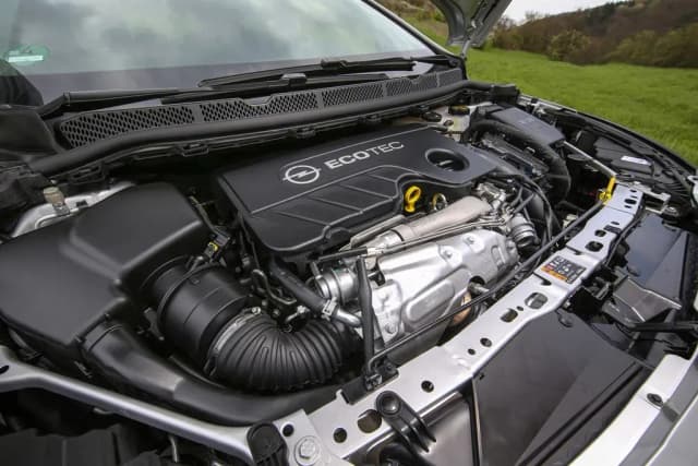 Opel Astra J: który silnik wybrać, aby uniknąć awarii i kosztów? Opel Astra J: który silnik wybrać, aby uniknąć awarii i kosztów?