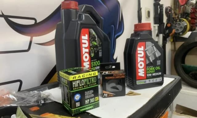 Jak wybrać najlepszy olej Motul do motocykla dla swojego pojazdu Jak wybrać najlepszy olej Motul do motocykla dla swojego pojazdu