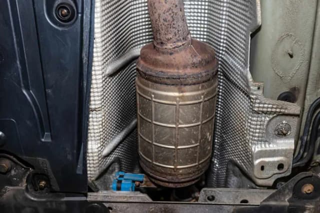 Wycięcie DPF – czy to legalne i jakie grożą konsekwencje? Wycięcie DPF – czy to legalne i jakie grożą konsekwencje?
