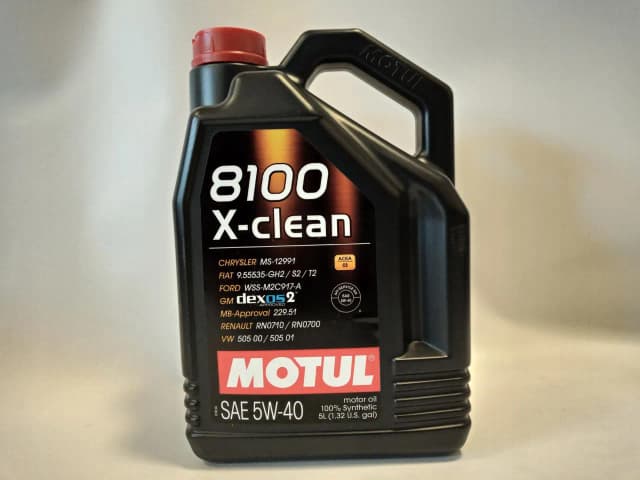 Motul 8100 X-Clean – najlepszy wybór dla nowoczesnych silników Motul 8100 X-Clean – najlepszy wybór dla nowoczesnych silników