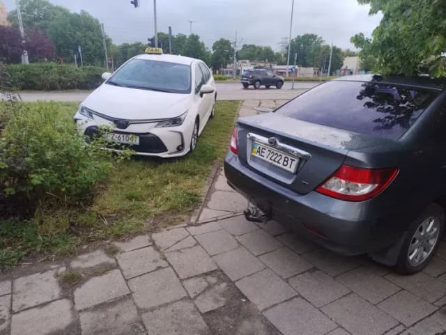 Jak zgłosić źle zaparkowany samochód w różnych miastach Polski Jak zgłosić źle zaparkowany samochód w różnych miastach Polski